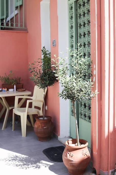 Spacious In Old Town - Private Parking Apartment Thessaloniki